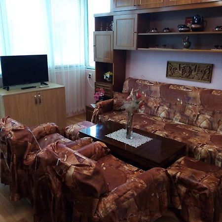 Апартамент Панорамна Гледка Tryavna Luaran gambar